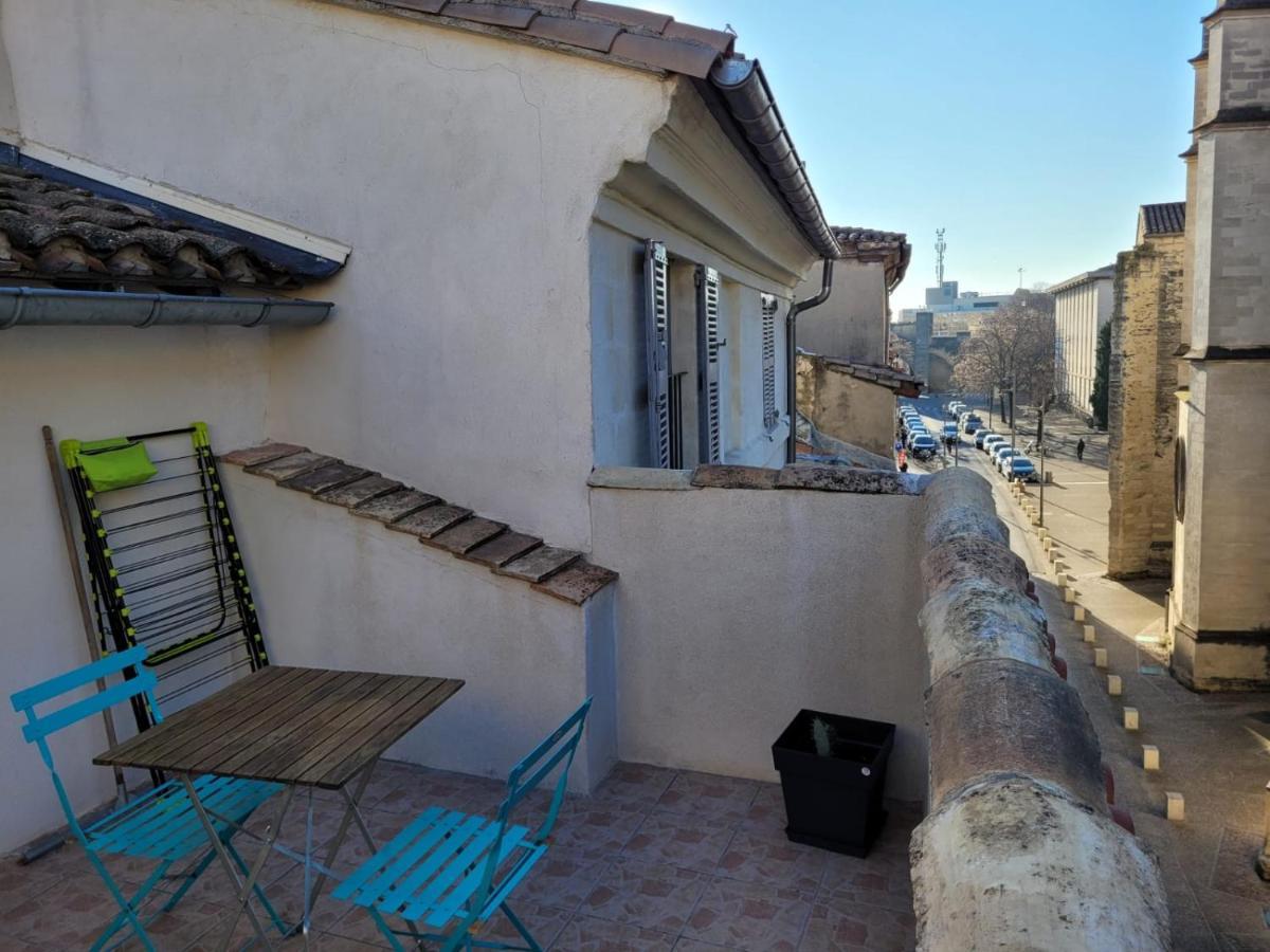 Ferienwohnung Studio Avignon Place Des Corps Saints Exterior foto